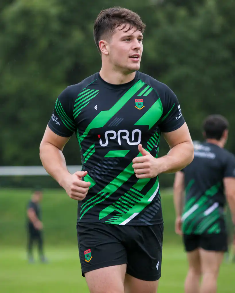 Newmarket RUFC - Custom Training T-Shirt