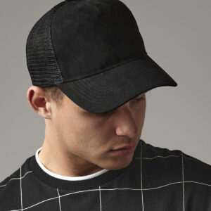 Suede snapback trucker