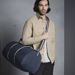 Vintage canvas holdall