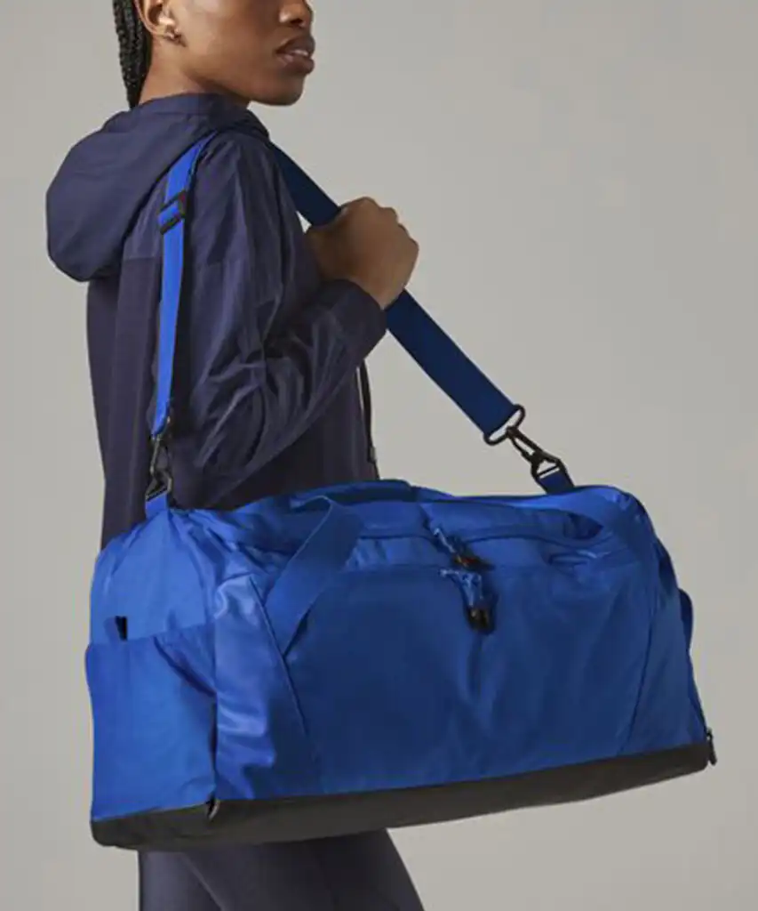 Multi-sport holdall
